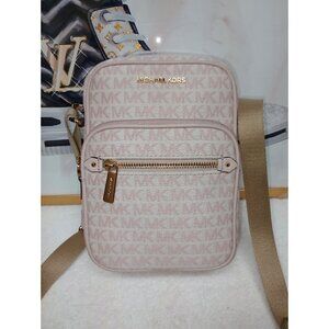 MICHAEL KORS LOGO FLIGHT BAG CROSSBODY BEDFORD ZIP